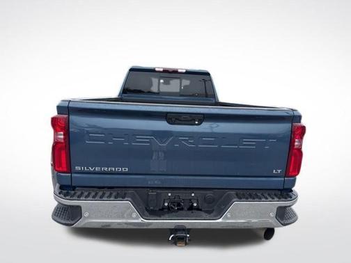 2025 Chevrolet Silverado 3500 LT