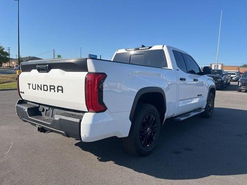 2022 Toyota Tundra SR5