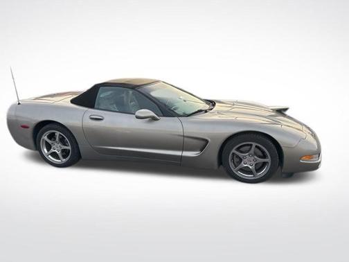 2002 Chevrolet Corvette Base