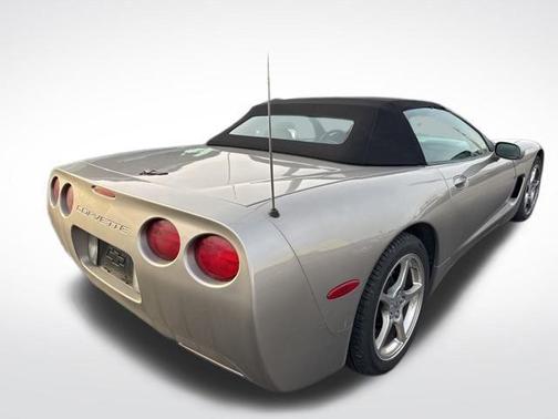 2002 Chevrolet Corvette Base