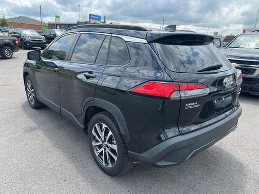 2022 Toyota Corolla Cross XLE