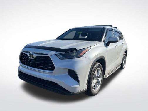 2022 Toyota Highlander L