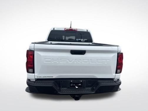 Summit White 2026 Chevrolet Colorado Trail Boss
