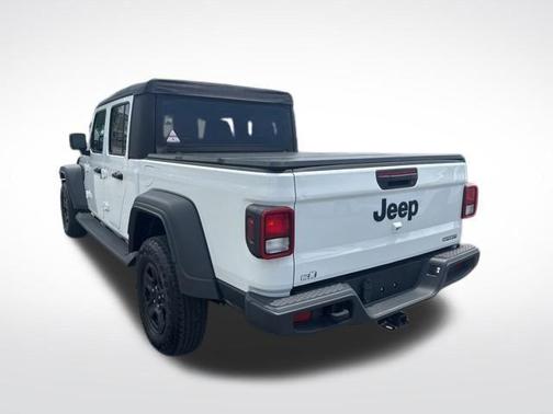 Bright White Clearcoat 2021 Jeep Gladiator Sport