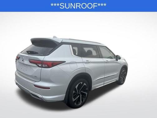 2024 Mitsubishi Outlander SEL