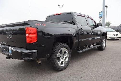 2018 Chevrolet Silverado 1500 Custom