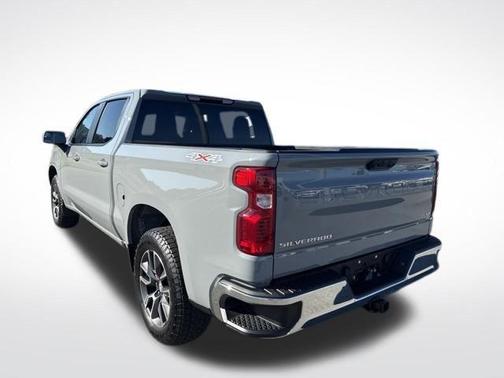 Slate Gray Metallic 2024 Chevrolet Silverado 1500 LT