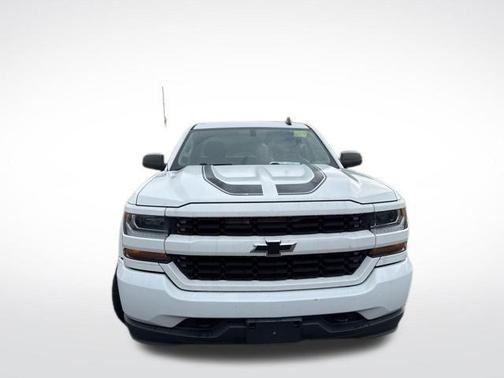 2017 Chevrolet Silverado 1500 Custom