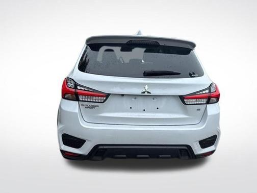 White Diamond 2023 Mitsubishi Outlander Sport 2.0 SE