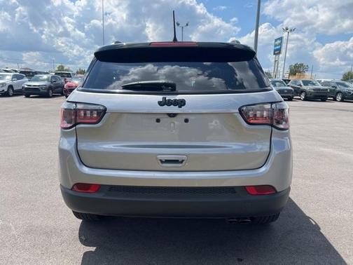 2022 Jeep Compass Altitude