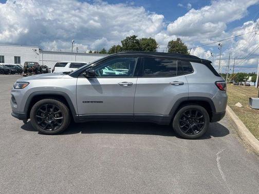 2022 Jeep Compass Altitude