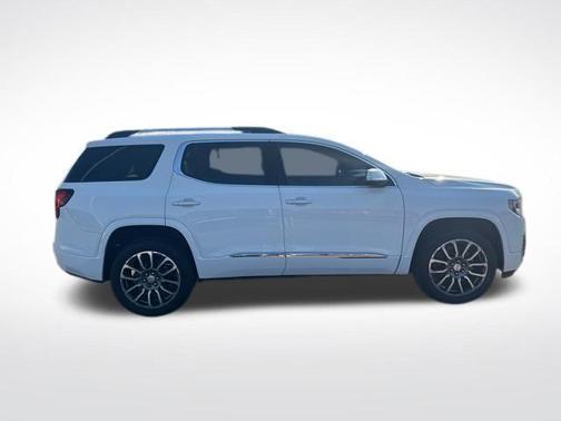 Summit White 2022 GMC Acadia Denali