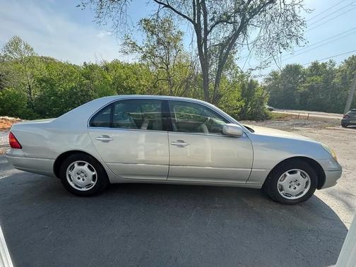 Millennium Silver Metallic 2002 Lexus LS 430 4dr Sdn