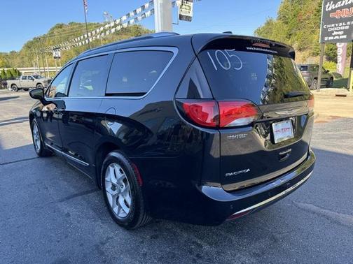 2020 Chrysler Pacifica Touring-L Plus