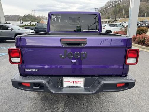 2026 Jeep Gladiator Sport S