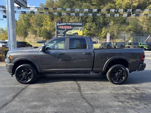 2023 RAM 2500 Limited Crew Cab 4x4 6'4' Box