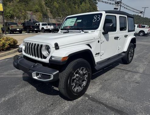 2025 Jeep Wrangler 4-Door Sahara 4x4