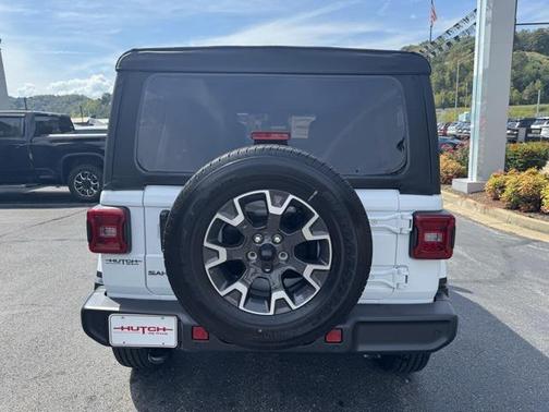 2025 Jeep Wrangler 4-Door Sahara 4x4