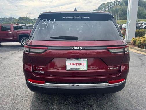 2025 Jeep Grand Cherokee Laredo