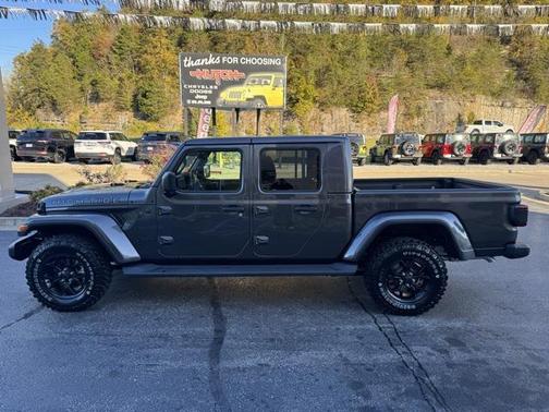 2025 Jeep Gladiator High Tide