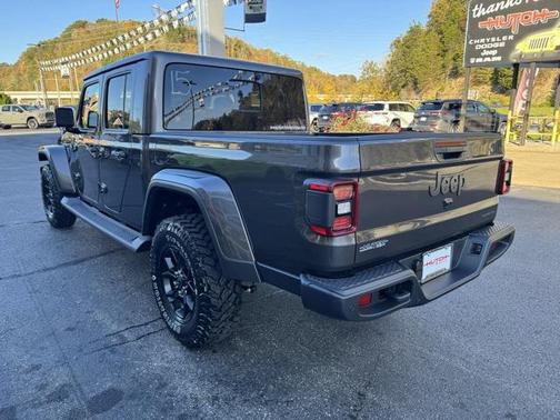 2025 Jeep Gladiator High Tide