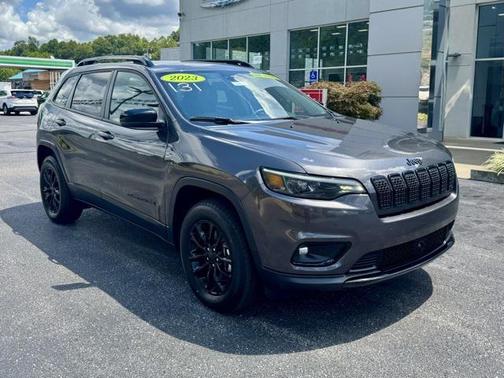 2023 Jeep Cherokee Altitude
