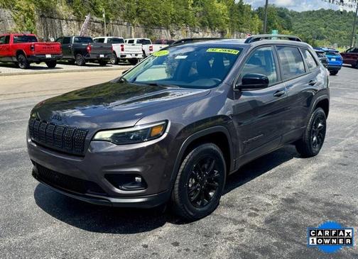 2023 Jeep Cherokee Altitude