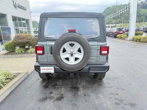 2021 Jeep Wrangler Sport
