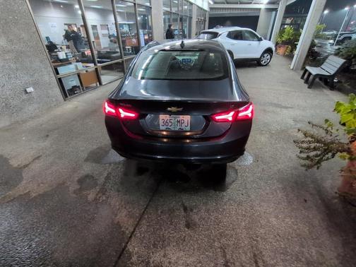 2020 Chevrolet Malibu FWD LT