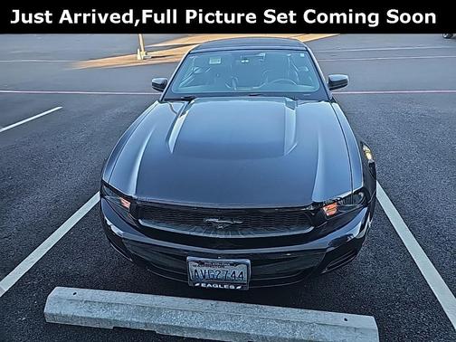 2011 Ford Mustang V6 Premium