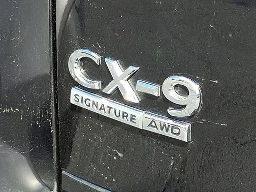 2022 Mazda CX-9 Signature