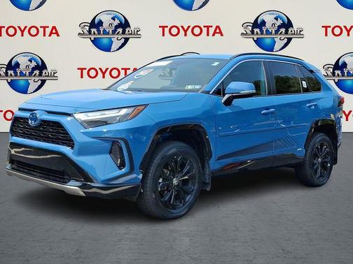 2023 Toyota RAV4 Hybrid SE