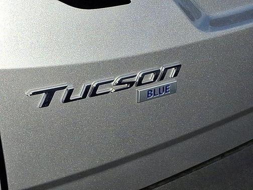 2024 Hyundai TUCSON Hybrid Blue