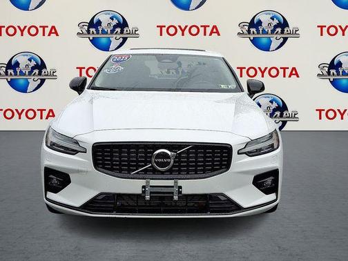 2025 Volvo S60 B5 Core
