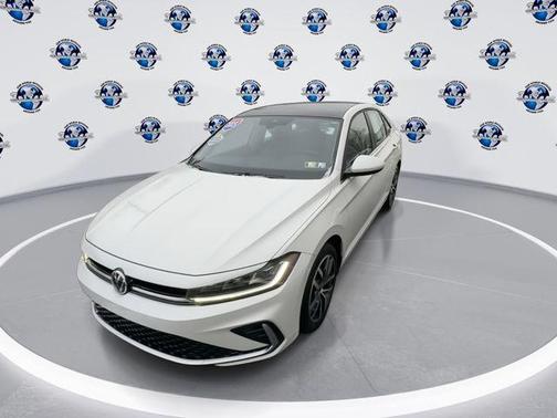 2025 Volkswagen Jetta 1.5T SE