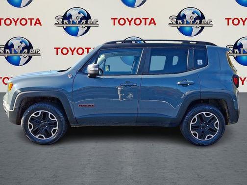 2016 Jeep Renegade Trailhawk
