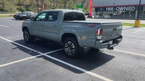 Lunar Rock 2023 Toyota Tacoma TRD Sport