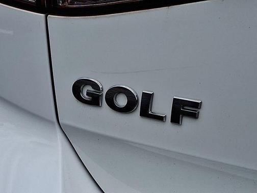 2017 Volkswagen Golf TSI S 4-Door