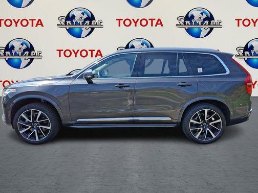 2024 Volvo XC90 B5 Plus Bright Theme