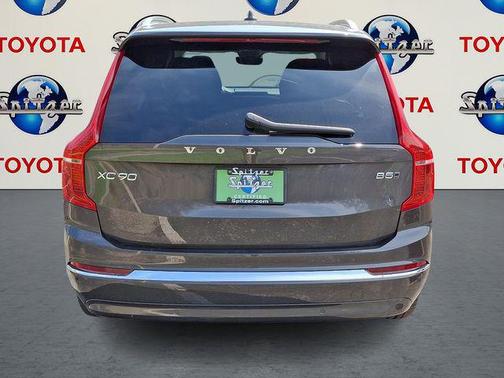 2024 Volvo XC90 B5 Plus Bright Theme