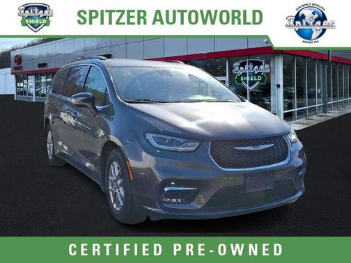 2022 Chrysler Pacifica Touring-L