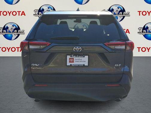 2023 Toyota RAV4 XLE
