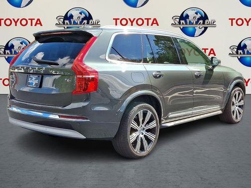 2022 Volvo XC90 T6 Inscription 7 Passenger