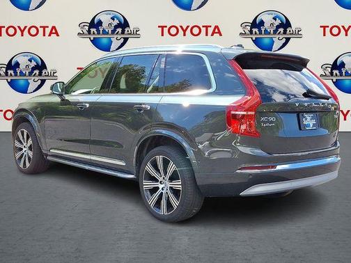2022 Volvo XC90 T6 Inscription 7 Passenger