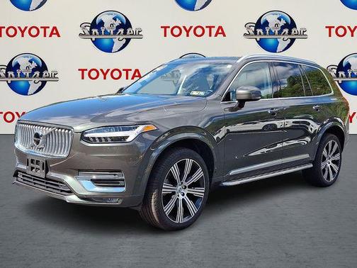 2022 Volvo XC90 T6 Inscription 7 Passenger