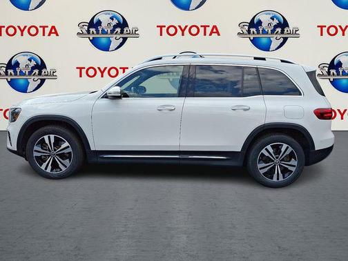2024 Mercedes-Benz GLB 250 
