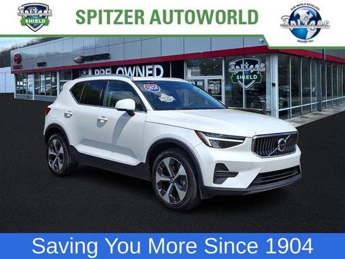2024 Volvo XC40 B5 Core