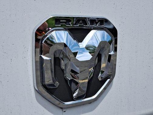 2023 RAM ProMaster 2500 Base