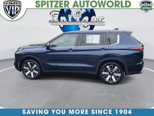 Cosmic Blue Metallic 2025 Mitsubishi Outlander SE