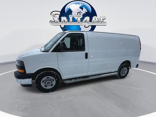 2023 GMC Savana 2500 Work Van